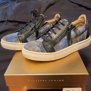 Giuseppe Junior Sneakers (Size 31)